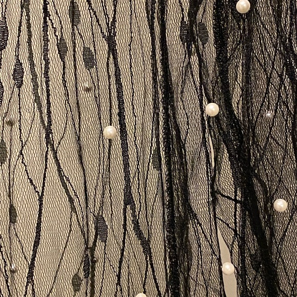 Kimono covered in pearls - Picture 3 of 3